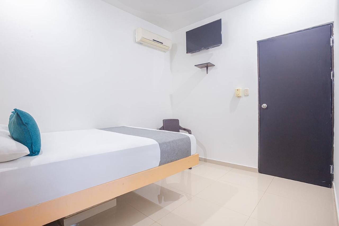 Ayenda Alameda Real Hotel Montería Kültér fotó